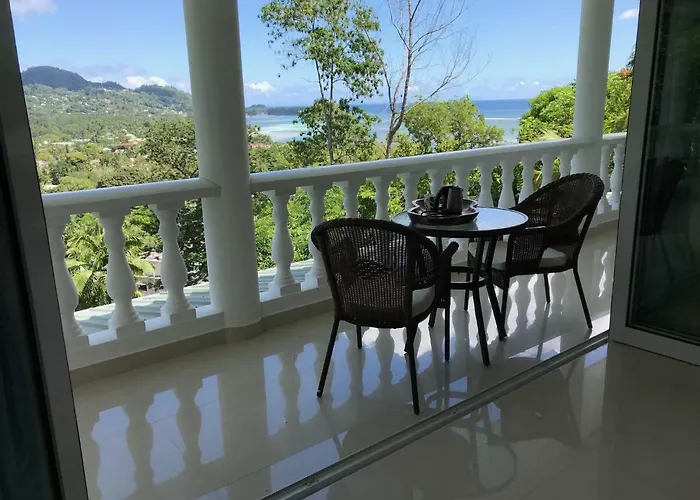 Karibu Villa